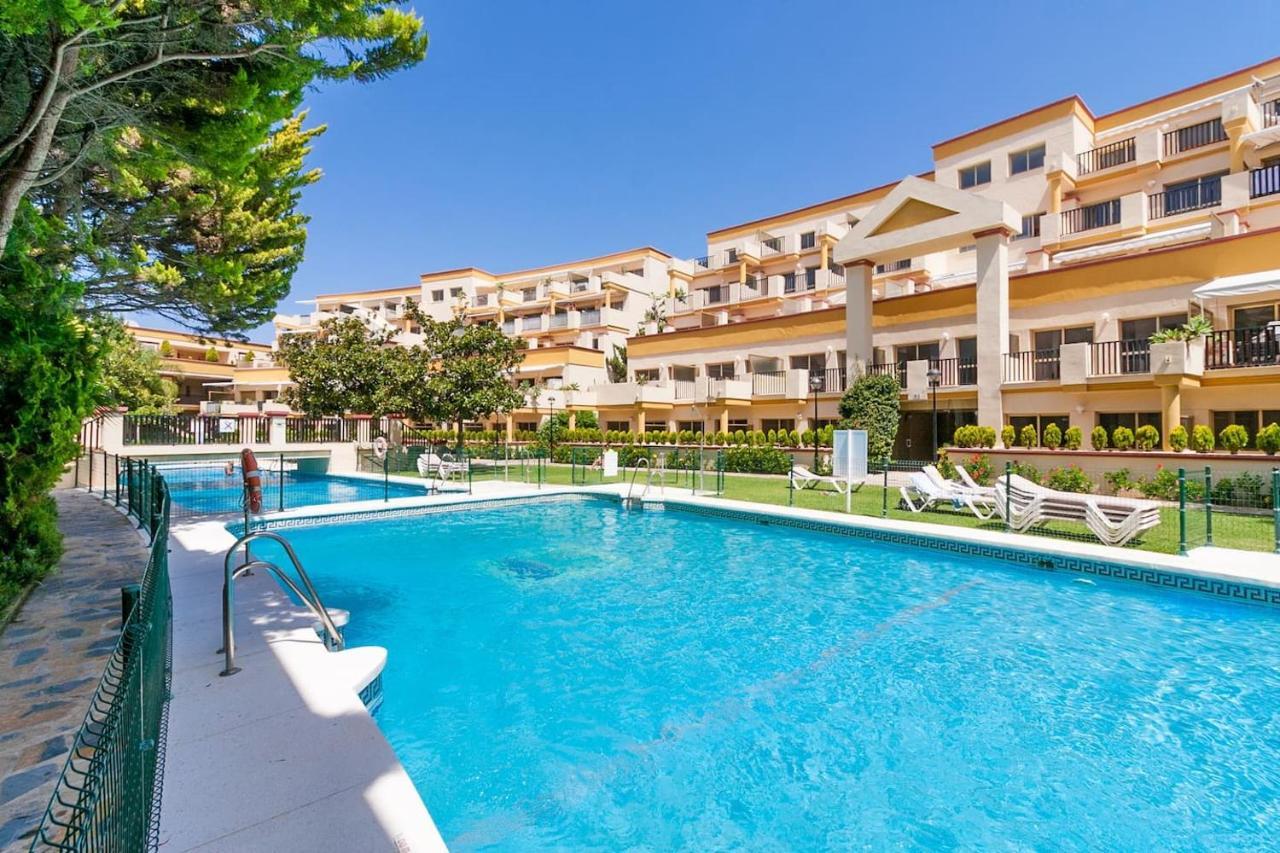 Oleholidays 226 Romana Playa Primera Linea De Mar Марбелья Экстерьер фото